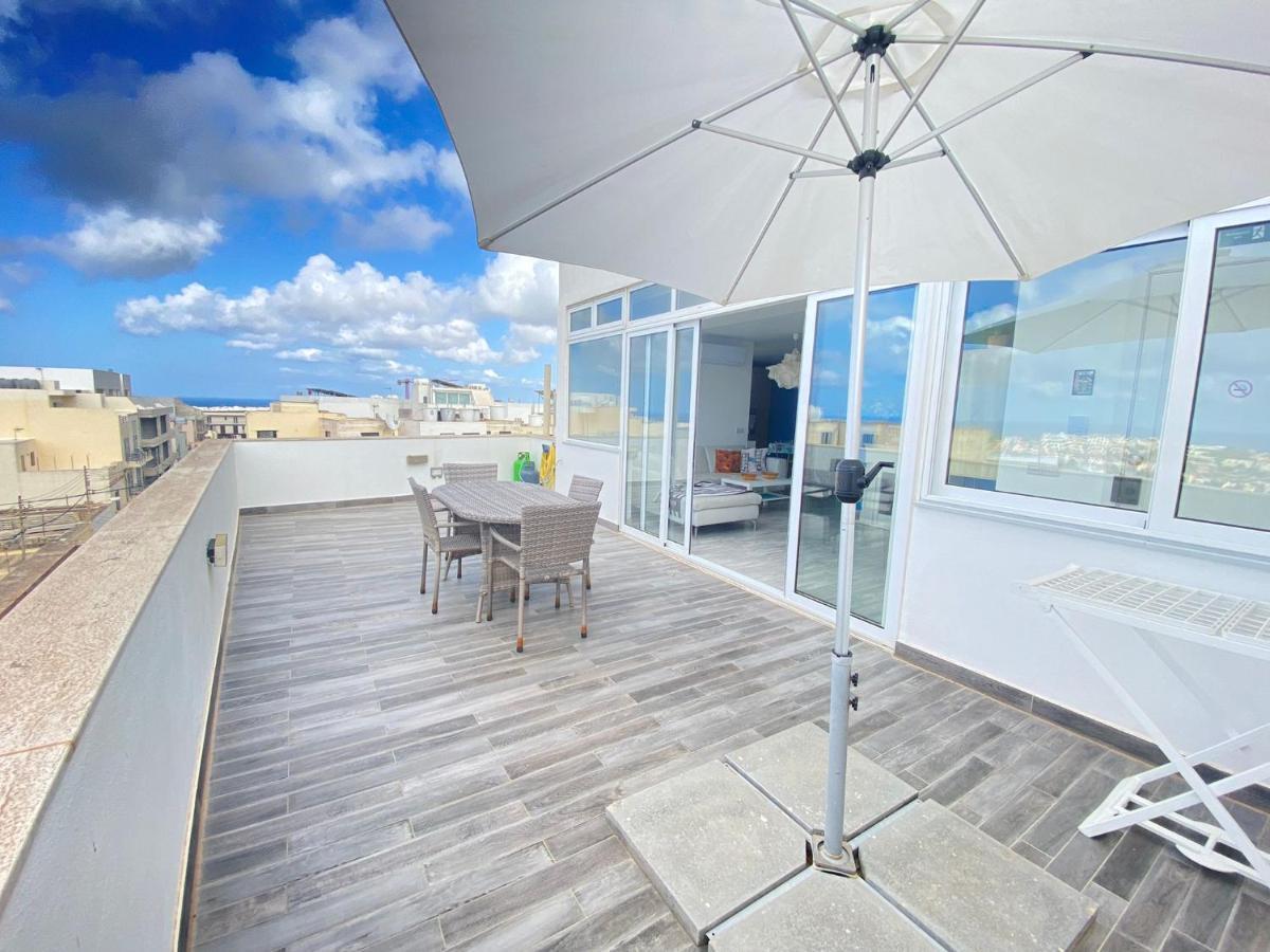 Penthouse "Maltese Scent" Apartment Mellieha Exterior photo