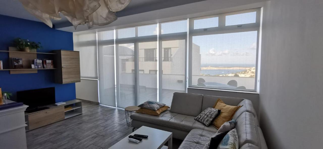 Penthouse "Maltese Scent" Apartment Mellieha Exterior photo